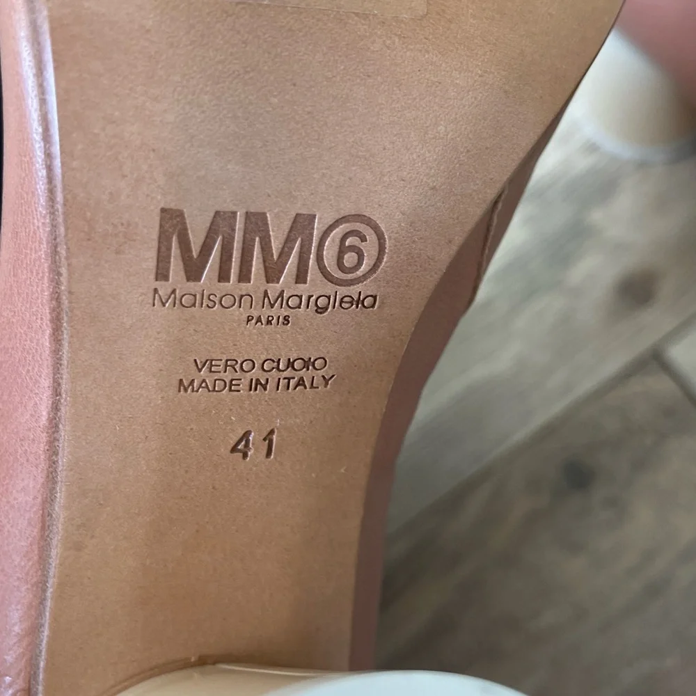 Maison Margiela leather nude light brown soft booties - Picture 4 of 11